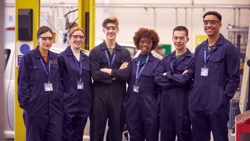 what is an apprenticeship apex